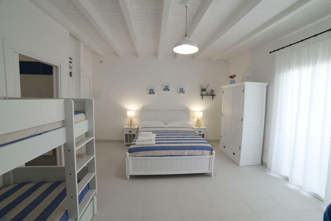 Latino Rent Room B&B Vista Mare بورتو سيساريو المظهر الخارجي الصورة