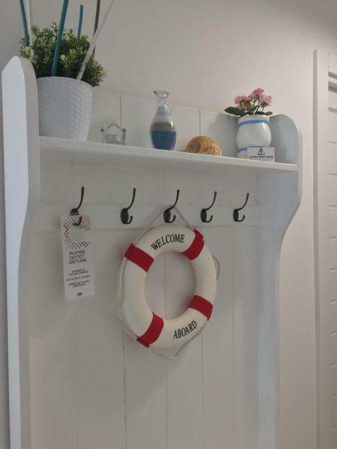 Latino Rent Room B&B Vista Mare بورتو سيساريو المظهر الخارجي الصورة
